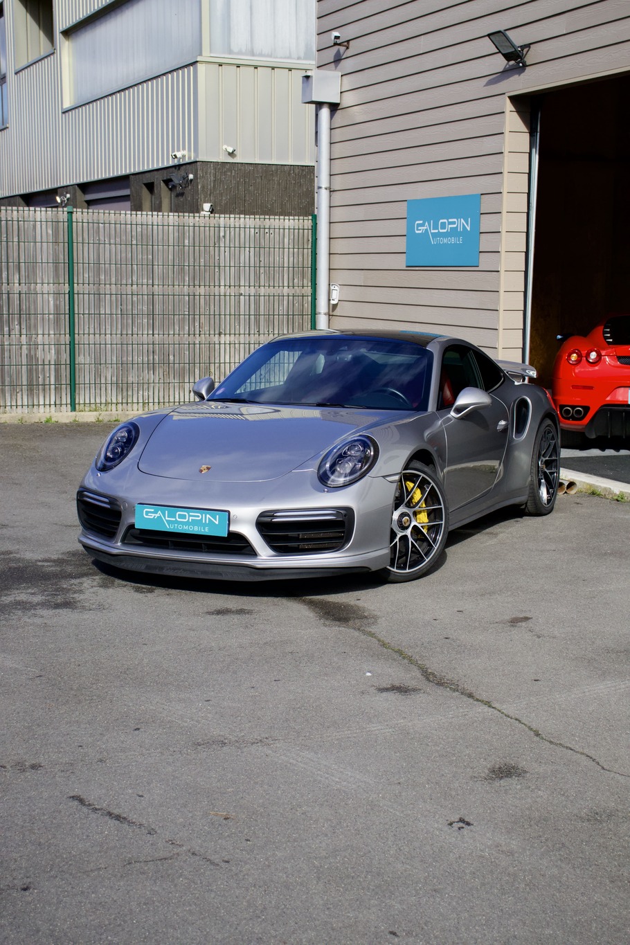 PORSCHE 911 (991.2) TURBO S